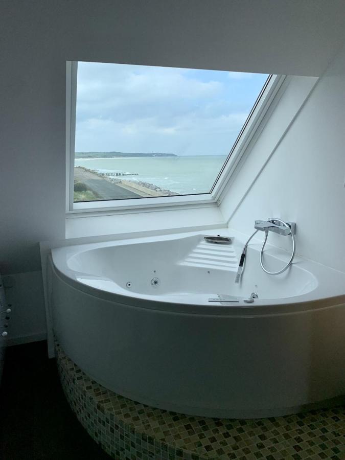 Duplex Avec Jacuzzi Vue Imprenable Sur La Baie De Wissant Lejlighed Eksteriør billede